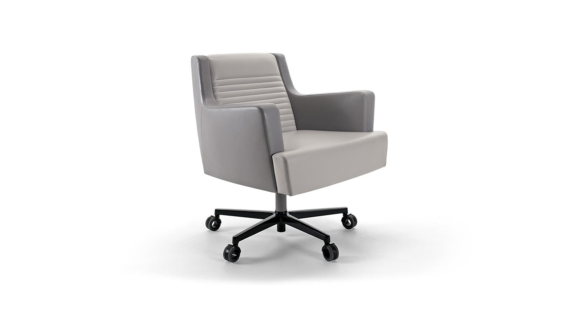 Poltrona da ufficio bassa Black & More办公椅