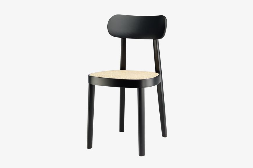 118 WOODEN CHAIR 餐椅