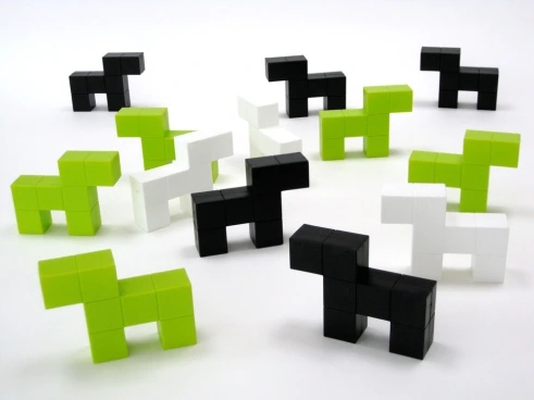 Eero AarnioDOGGY BUILDING BLOCK摆件