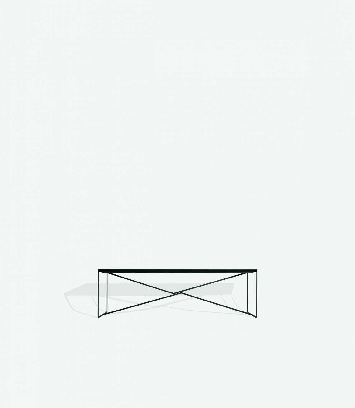 T.T.A. Table长餐桌