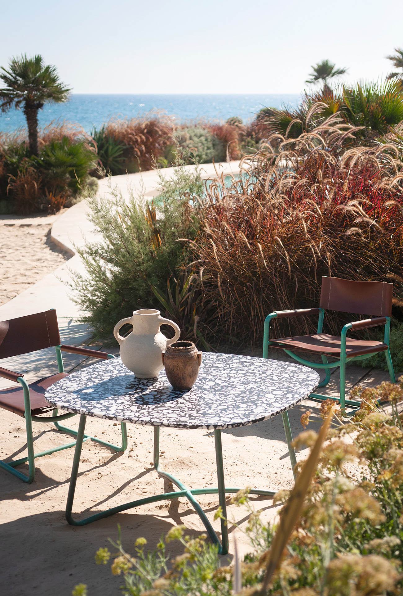 BAXTERRIMINI TABLE户外圆餐桌